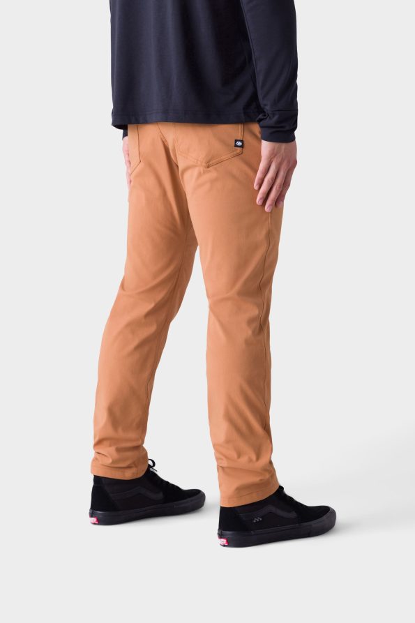 686_EVERYWHERE_MERINO_PANT_SLIM_BLUE_ASH_16935-min_c7268b7f-6eeb-4164-8c1a-3b5dde28d217_BISCUIT