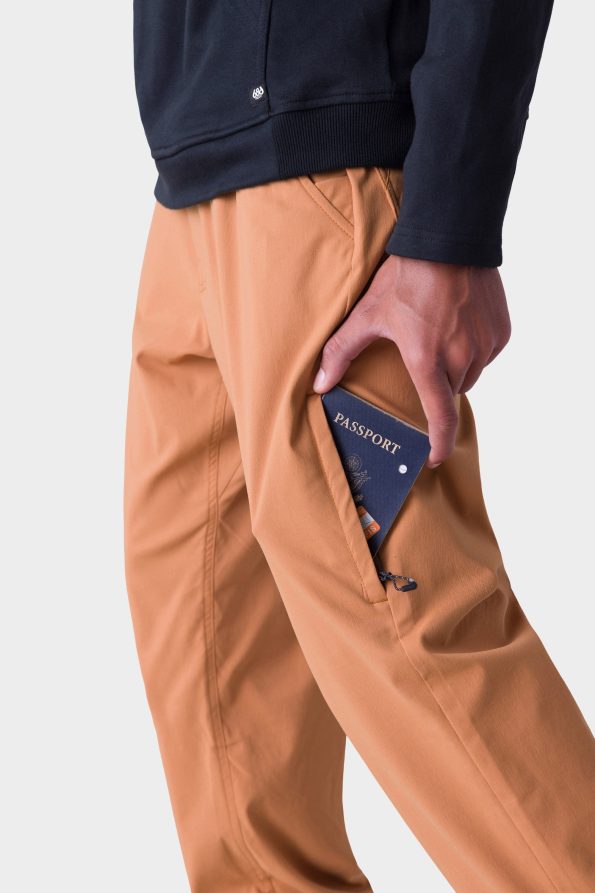 686_EVERYWHERE_RELAXED_PANT_BISCUIT_17390-min_112042b0-e2bf-456a-b9ff-d5ddc0e6c4f1_BISCUIT