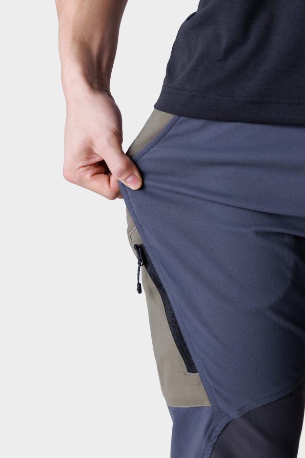 8-686_AT_CARGO_PANT_SLIM_DUSTY_FATIGUE_CB_0011_f23b82b9-835c-4b46-b537-6072c43d8562_DUSTY-FATIGUE-COLORBLOCK