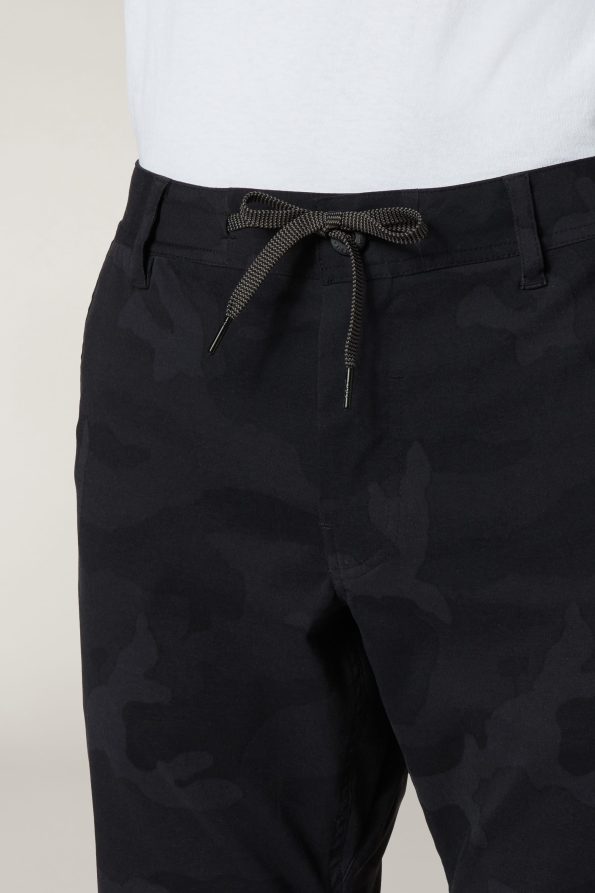 KCRGNS02_BLCM_6_09bda4ed-67b2-4cf2-a154-54de94615cd4_BLACK-CAMO