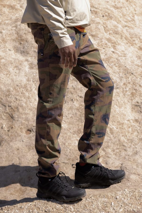 KCRGNS02_DKCM_1_9d55ca94-d704-4dd5-9013-c083e09362d3_DARK-CAMO