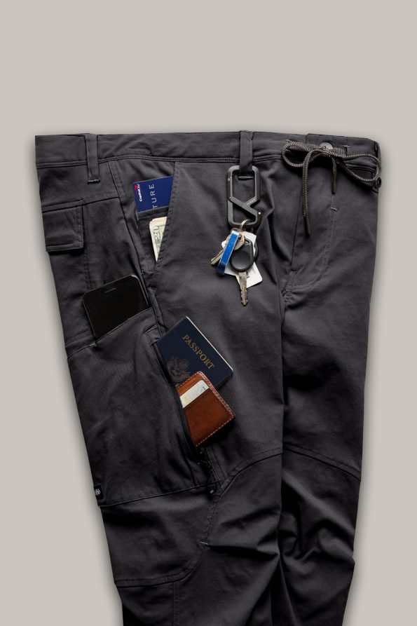 KCRGNS03_TBIC_4_d30a2cdf-581e-47fe-81ba-3e4037ea59b5_TOBACCO-CHARCOAL-COLORBLOCK